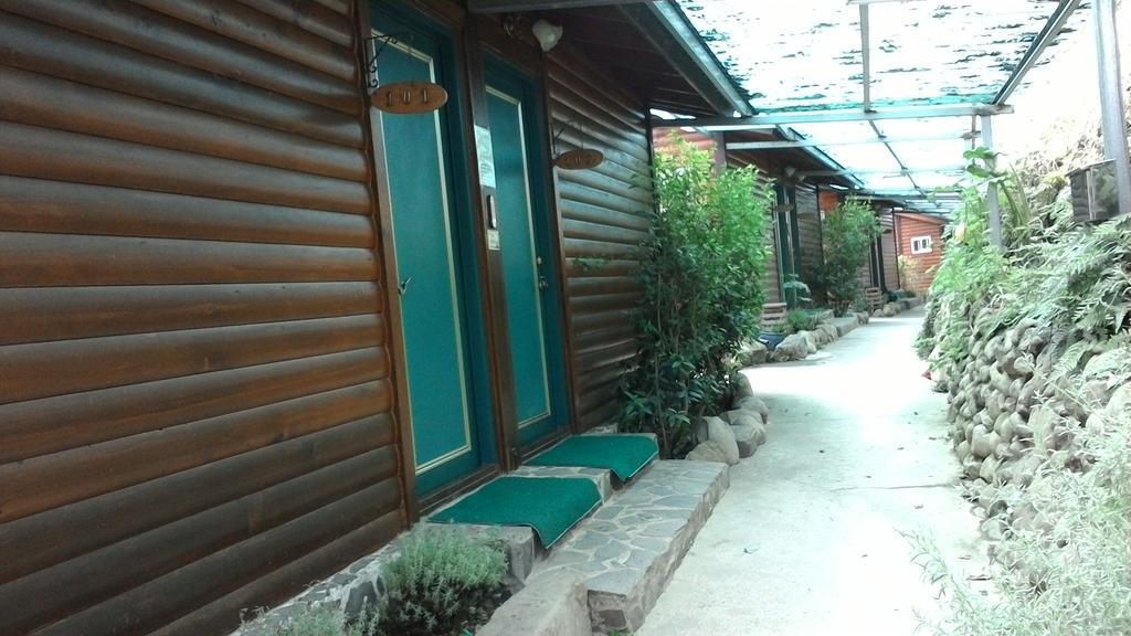 Qing Jing Xiao Taiyang Jingguan Homestay Renai Exterior photo